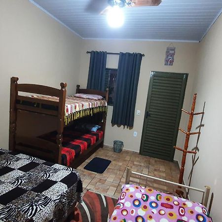 Rancho Califórnia - dentro da cidade perto de tudo. Espirito Santo do Turvo Exterior foto